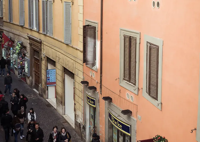 Konukevi Trevi Elite Roma